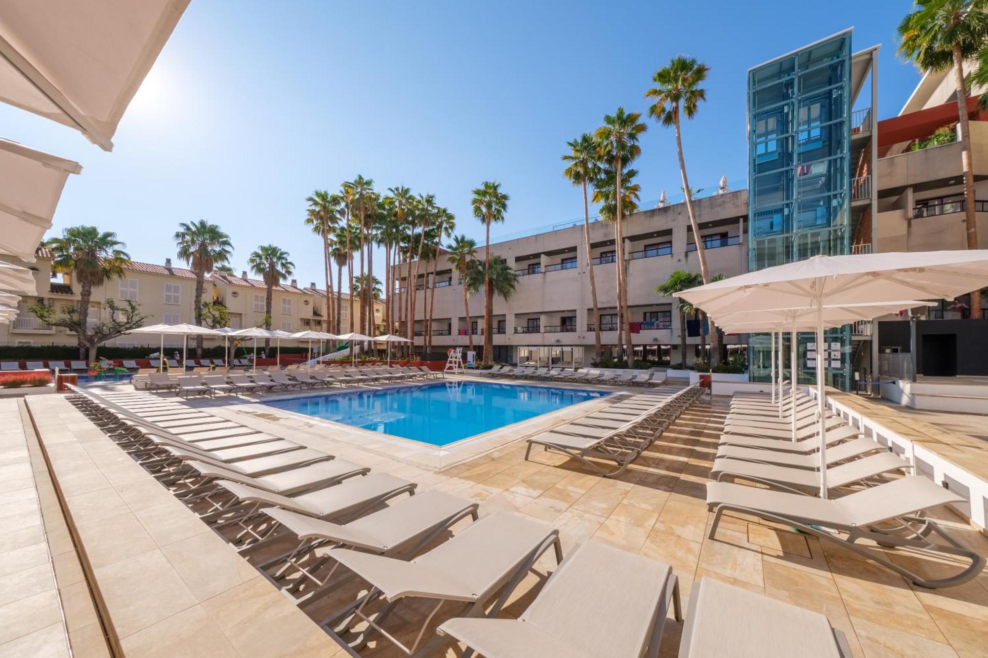 Estival Park Almaris Hotel La Pineda Exterior foto